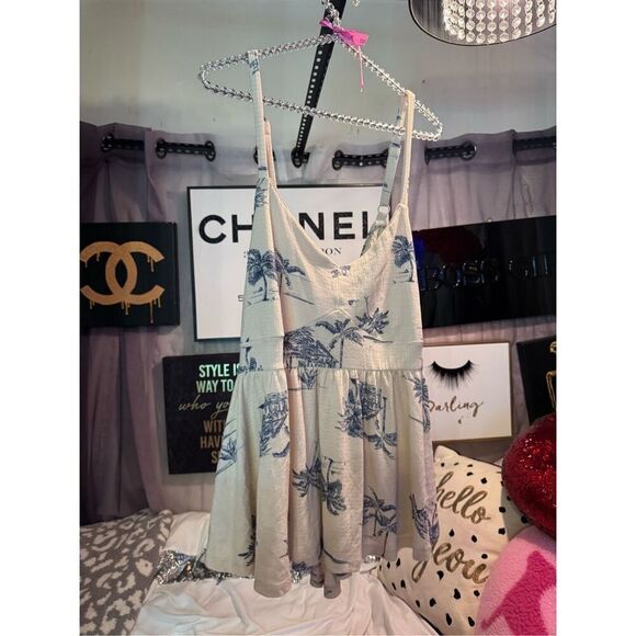 Torrid women plus size 2 2xl top shirt blouse cami tank blue china floral - Picture 6 of 6